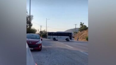 Ταυτοποιήθηκε-η-οδηγός-του-λεωφορείου-για-επικίνδυνη-αναστροφή-στη-Λεωφόρο-Αθηνών-–-Σουνίου