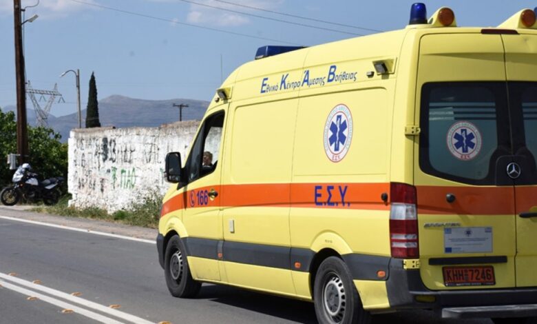 Σοβαρός-τραυματισμός-20χρονου-σε-τροχαίο-στη-Φήκη-–-Μεταφέρθηκε-στο-Νοσοκομείο