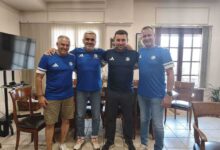 Ο-Αβραμόπουλος-φόρεσε-τη-φανέλα-της-fc-hellas-Μονάχου