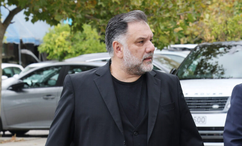 Γρηγόρης-Αρναούτογλου:-Η-συγκινητική-ανάρτηση-για-τη-μητέρα-του-–-«Αυτό-το-κουδούνι-δεν-θα-το-ξανακούσω»