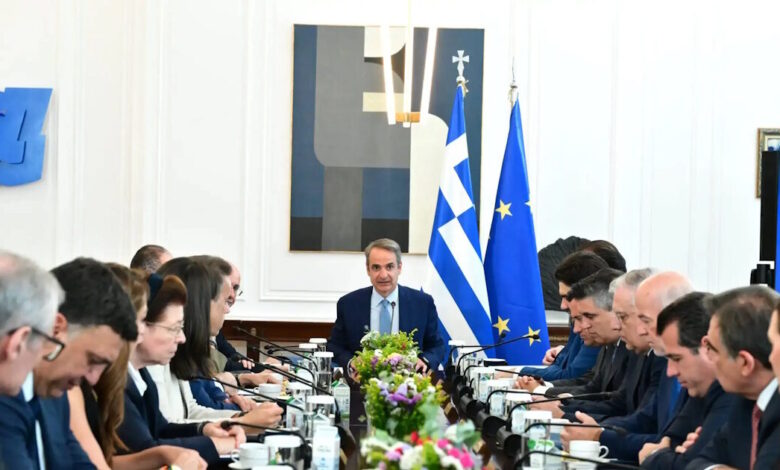 Υπουργικό-Συμβούλιο-υπό-τον-Κυριάκο-Μητσοτάκη-τη-Δευτέρα:-«Ελλάδα-2.0»,-ακρίβεια,-νέα-σχολική-χρονιά-και-χωροταξικά-στην-ατζέντα