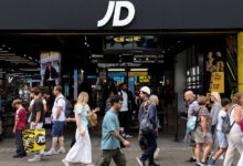 Η-jd-sports-«ψαλιδίζει»-τις-προβλέψεις-για-τα-κέρδη-λόγω-της-πτώσης-στις-πωλήσεις