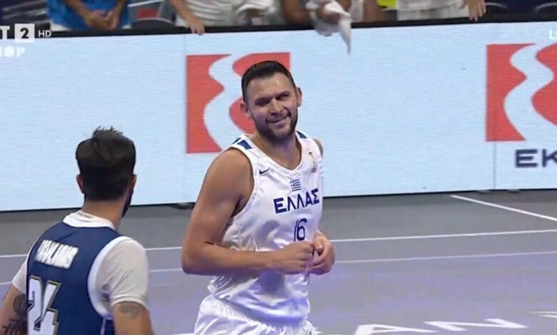 Ο-Κώστας-Παπανικολάου-ευστόχησε-σε-τρίποντο-μετά-από-9-άστοχες-προσπάθειες-στο-Ελλάδα-–-Κύπρος-και-έκανε-τον-σταυρό-του