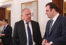 Συνάντηση-Θεοδωρικάκου-–-Πιερρακάκη-για-μέτρα-ενίσχυσης-του-εισοδήματος