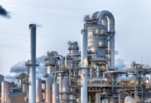 Το-brent-επιταχύνει-την-πτώση-προς-τα-86-δολάρια-εν-μέσω-προσδοκιών-για-διευθέτηση-της-ναυσιπλοΐας-από-τα-Στενά-του-Ορμούζ