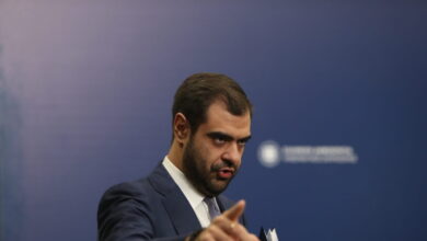 Μπρίφινγκ-η-επιστροφή:-Η-ενημέρωση-των-πολιτικών-συντακτών-επανέρχεται-από-τη-Θεσσαλονίκη