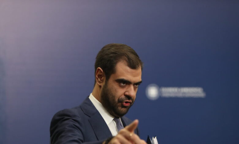 Μπρίφινγκ-η-επιστροφή:-Η-ενημέρωση-των-πολιτικών-συντακτών-επανέρχεται-από-τη-Θεσσαλονίκη