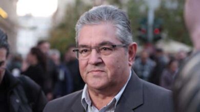 Ο-Δημήτρης-Κουτσούμπας-σε-εκδήλωση-στο-Μουζάκι-Καρδίτσας