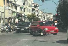Τρίκαλα:-Σύγκρουση-ΙΧ-με-μηχανή-στην-Τσιτσάνη-–-Ένας-τραυματίας