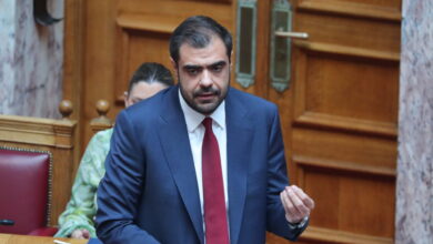 Παύλος-Μαρινάκης:-Εκτεθειμένο-το-ΠΑΣΟΚ-στην-περίπτωση-της-Έλενας-Ακρίτα-–-Με-μήνυση-απειλεί-η-βουλευτής-του-ΣΥΡΙΖΑ-τον-κυβερνητικό-εκπρόσωπο