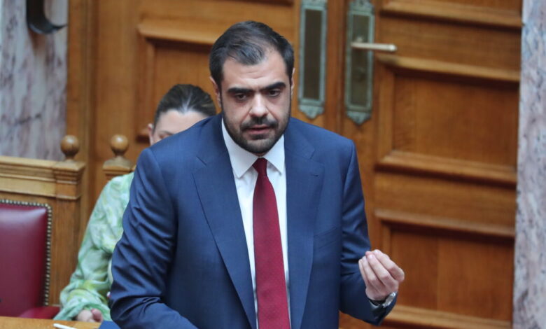 Παύλος-Μαρινάκης:-Εκτεθειμένο-το-ΠΑΣΟΚ-στην-περίπτωση-της-Έλενας-Ακρίτα-–-Με-μήνυση-απειλεί-η-βουλευτής-του-ΣΥΡΙΖΑ-τον-κυβερνητικό-εκπρόσωπο