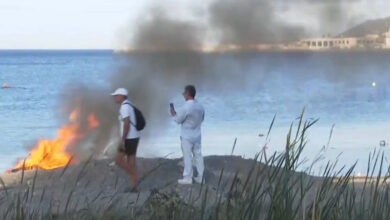 Ισπανία:-«Αναζωπυρώνεται»-η-ένταση-στον-καταυλισμό-μεταναστών-στη-Θέουτα-–-Διαδηλωτές-καίνε-σκηνές-και-εμποδίζουν-τη-διανομή-τροφίμων