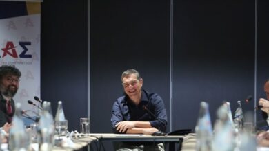 Τσίπρας:-«Ετοιμαζόμαστε-όχι-μόνο-για-τη-μάχη,-αλλά-για-να-κυβερνήσουμε»