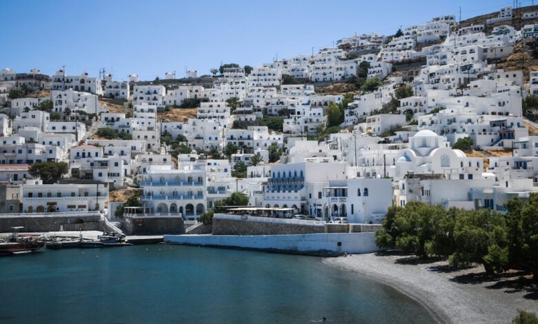 Στα-ύψη-οι-τιμές-των-ακινήτων-στα-ελληνικά-νησιά-–-Το-προφίλ-των-ξένων-αγοραστών