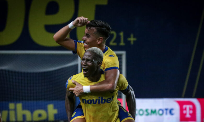 super-league:-Η-βαθμολογία-με-τον-Παναιτωλικό-στην-κορυφή-και-το-πρόγραμμα-των-«μεγάλων»-στη-δεύτερη-αγωνιστική-–-Δείτε-φάσεις-και-γκολ