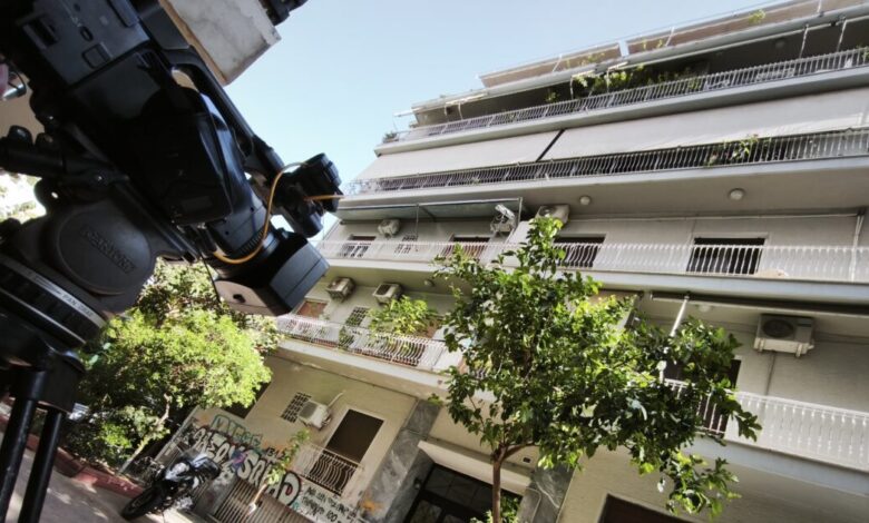 Κυψέλη:-Ο-ιδιοκτήτης-του-διαμερίσματος-μιλά-για-τη-φρίκη-με-το-βρέφος-στο-βάζο-–-«Δεν-άνοιγαν-και-ειδοποιήσαμε-την-αστυνομία»