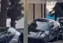 Απίστευτη-σκηνή-στο-Λος-Άντζελες:-Οδηγός-porsche-γκαζώνει-και-ξεφεύγει-από-γερανό-της-Τροχαίας