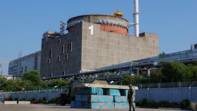 Ρωσία:-2-νεκροί-στρατιώτες-μετά-από-ουκρανική-επίθεση-σε-βυτιοφόρα-κοντά-στον-πυρηνικό-σταθμό-της-Ζαπορίζια