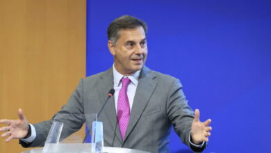 Χάρης-Θεοχάρης:-Παραβιάστηκε-ο-λογαριασμός-του-στο-Χ-–-«Οποιαδήποτε-δραστηριότητα-δεν-προέρχεται-από-εμένα»