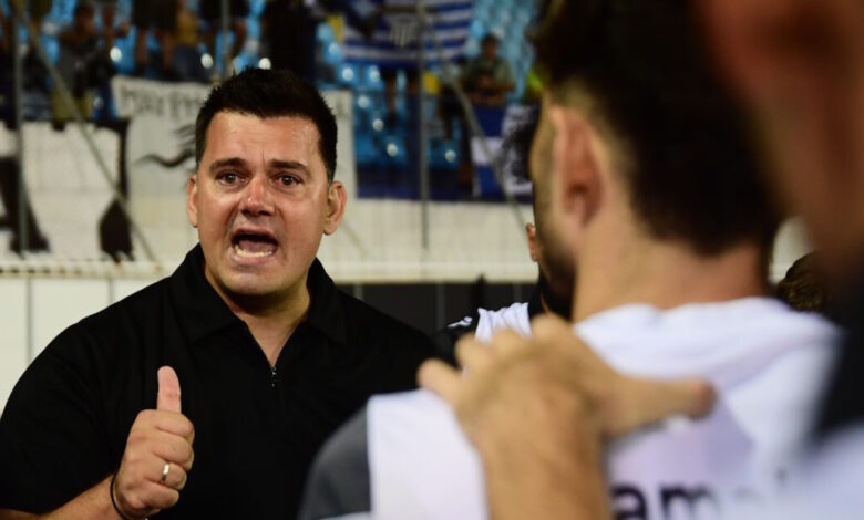 Καλαμάτα:-Το-«believe»-του-συγκινημένου-Χριστοφιλέα-μετά-την-ιστορική-νίκη-της-«Μαύρης-Θύελλας»-επί-του-Βόλου