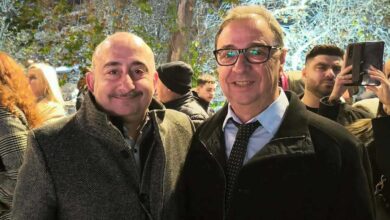 Τάσος-Φαρούπος:-Στεφάνι-από-τον-Δήμο-Τρικκαίων