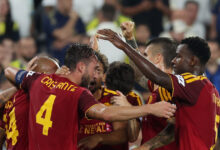 serie-a:-Η-Ρόμα-έκανε-το-4/4-κόντρα-στην-Τορίνο,-νίκη-και-για-την-Κόμο-του-Δουβίκα-επί-της-Πάρμα