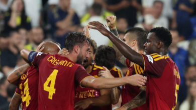 serie-a:-Η-Ρόμα-έκανε-το-4/4-κόντρα-στην-Τορίνο,-νίκη-και-για-την-Κόμο-του-Δουβίκα-επί-της-Πάρμα