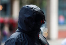 Υπόθεση-Ζιζέλ-Πελικό-στη-Βρετανία:-13-άνδρες-στο-εδώλιο-για-βιασμούς-ναρκωμένης-γυναίκας-–-Ομολόγησε-ο-σύζυγος