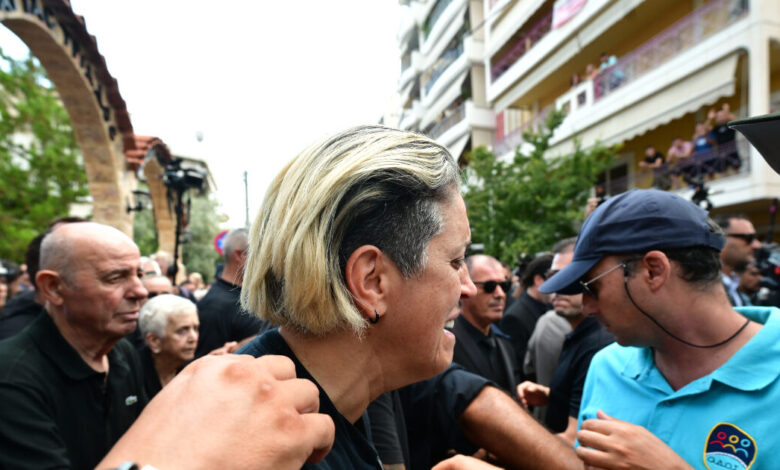 Γιώργος-Μαζωνάκης:-«Δεν-το-χωράει-το-μυαλό-μου,-ζητάμε-την-παραδειγματική-τιμωρία-των-γιατρών»,-λέει-η-αδερφή-του-Μαρία