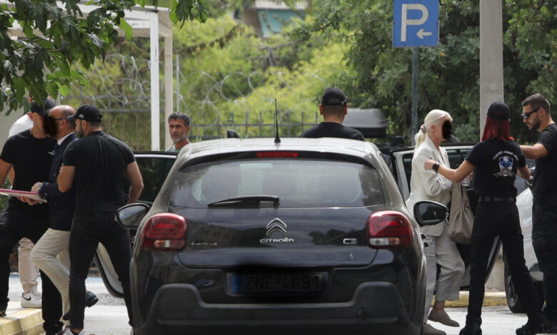 Γιώργος-Μαζωνάκης:-Στη-φυλακή-μετά-από-απολογία-μαμούθ-18-ωρών-οι-δύο-γιατροί-του-Κολωνακίου