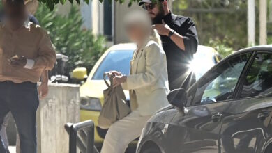 Γιώργος-Μαζωνάκης:-Μαραθώνιος-απολογιών-για-το-ζευγάρι-των-γιατρών-–-Εν-αναμονή-της-απόφασης-αν-θα-προφυλακιστούν-ή-όχι
