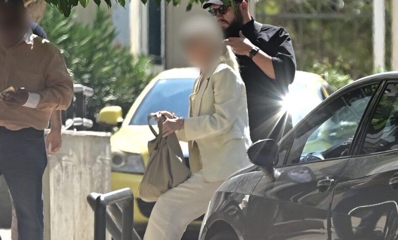 Γιώργος-Μαζωνάκης:-Μαραθώνιος-απολογιών-για-το-ζευγάρι-των-γιατρών-–-Εν-αναμονή-της-απόφασης-αν-θα-προφυλακιστούν-ή-όχι