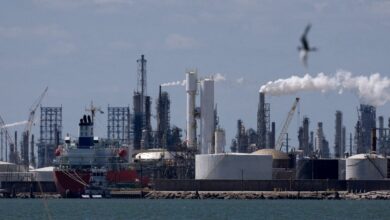 Πετρέλαιο:-Στα-108-δολάρια-το-brent-–-Τα-αυξημένα-αποθέματα-αργού-στις-ΗΠΑ-ανέκοψαν-το-ανοδικό-σερί
