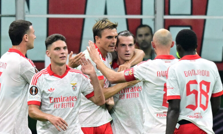 europa-league:-Η-Μπενφίκα-του-Παυλίδη-«άλωσε»-με-2-0-την-έδρα-της-Μίλαν-–-Τα-πρώτα-αποτελέσματα-και-η-βαθμολογία-στη-league-phase