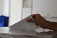 Δημοσκόπηση-marc:-Στο-31%-η-ΝΔ-έναντι-16%-της-ΕΛΑΣ-στην-εκτίμηση-ψήφου-–-Αρνητικά-τα-μέτρα-Μητσοτάκη-στη-ΔΕΘ-λένε-οι-πέντε-στους-10