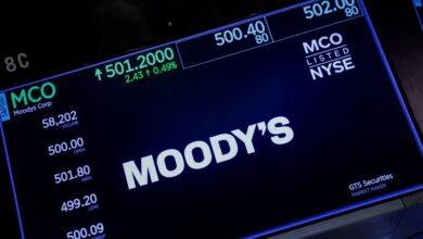 Ο-οίκος-moody’s-αναβάθμισε-σε-θετικό-από-σταθερό-το-outlook-για-την-Ελλάδα-–-«Η-αξιοπιστία-χτίζεται-με-αποτελέσματα»