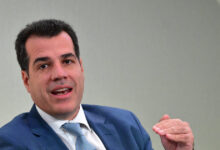Πλεύρης:-Το-ΠΑΣΟΚ-κάνει-σπέκουλα-–-«Πήρα-ιατρικές-συμβουλές,-δεν-υπήρχε-συνεργασία»
