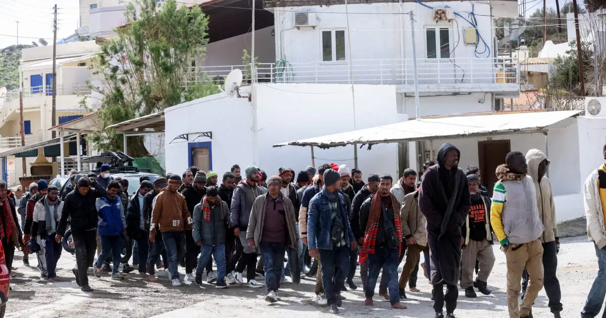 Προ-των-πυλών-το-σχέδιο-της-Ελλάδας-και-4-χωρών-για-επιστροφή-μεταναστών-σε-τρίτες-χώρες-–-Οι-υποψήφιες-χώρες-για-τα-«return-hubs»
