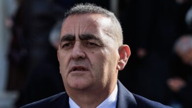 Τα-μαζεύει-ο-Φρέντι-Μπελέρης-μετά-τις-αντιδράσεις:-Ανακαλώ-τα-όσα-είπα-για-τον-Κασιδιάρη,-η-αποστροφή-μου-ήταν-άστοχη