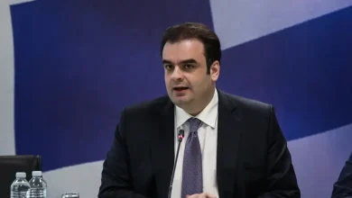 Πιερρακάκης:-Οι-τράπεζες-να-κάνουν-περισσότερα-για-την-οικονομία-και-την-κοινωνία