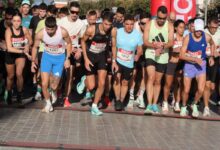 Τα-βλέμματα-στο-run-greece