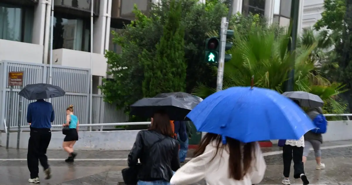 Καιρός:-Βροχές,-καταιγίδες-και-κεραυνοί-από-την-Τρίτη,-οι-περιοχές-που-θα-βρεθούν-στο-επίκεντρο-–-Έκτακτο-δελτίο-επιδείνωσης