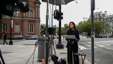 ΗΠΑ:-cnn,-ms-now-και-politico-προσφεύγουν-με-επείγουσα-αγωγή-στη-δικαιοσύνη-μετά-την-απαγόρευση-της-εισόδου-δημοσιογράφων-στον-Λευκό-Οίκο
