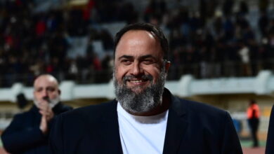 Η-κόντρα-των-Βαγγέλη-Μαρινάκη-και-Ιβάν-Σαββίδη-για-τα-τηλεοπτικά-και-το-πουρμπουάρ-των-100.000-ευρώ-στη-σερβιτόρα