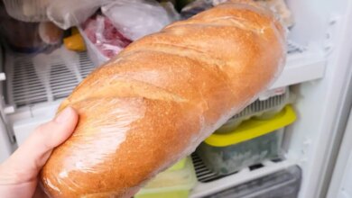 Μην-βάζεις-το-ψωμί-στο-ψυγείο-–-Πού-κρατάει-περισσότερο