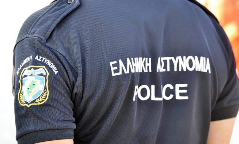 Έκλεψαν-πόρτες-και-παράθυρα-από-αποθήκη-στην-Καλαμπάκα