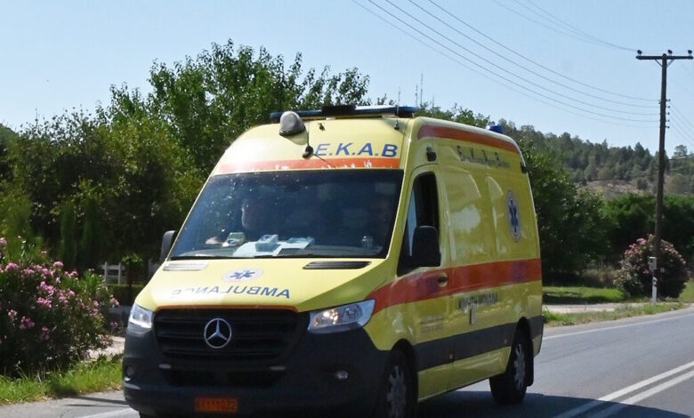 Κως:-Σοβαρός-τραυματισμός-3χρονου-σε-πόρτα-αυτοκινήτου-–-Συνελήφθη-η-μητέρα-του
