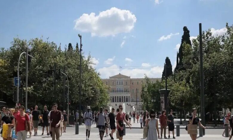 Ακρίβεια:-Στα-1.820-ευρώ-τον-μήνα-οι-δαπάνες-του-μέσου-νοικοκυριού-–-Πάνω-από-τα-μισά-σε-τρόφιμα-και-στέγη-για-τους-φτωχότερους