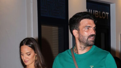 Ρία-Ελληνίδου-και-Δημήτρης-Αλεξάνδρου-σε-βίντεο-μέσα-σε-ασανσέρ:-Τα-δύο-κομμάτια-που-του-τραγούδησε