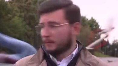 Πολωνία:-Αυτοκίνητο-παρέσυρε-14χρονη-με-ηλεκτρικό-πατίνι-την-ώρα-ζωντανού-ρεπορτάζ-για-άλλο-τροχαίο